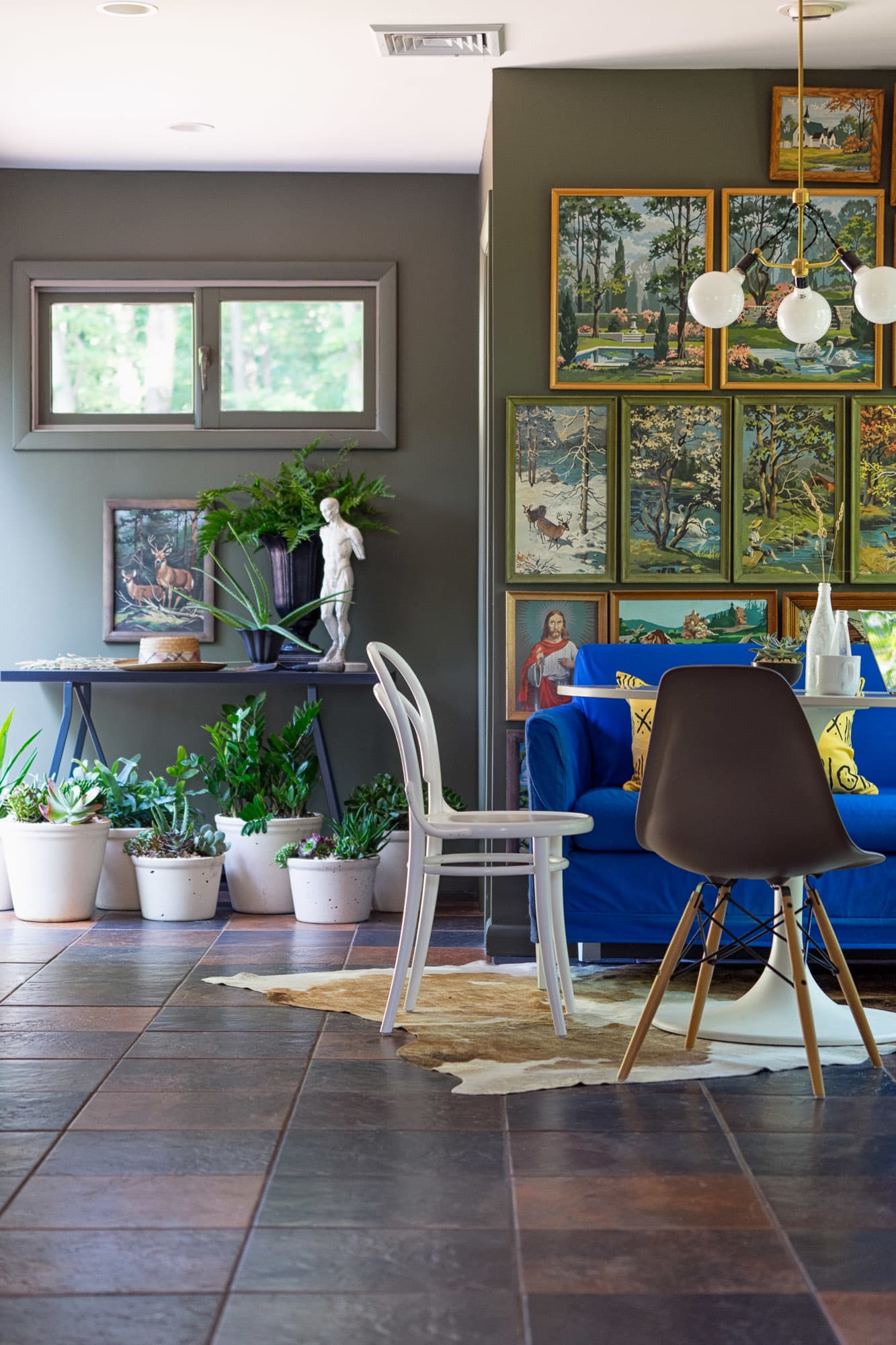 House Tour A Dreamy MidCentury Modern Rental Apartment Therapy